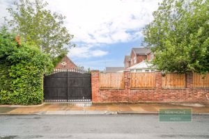 Photo 1- click for photo gallery